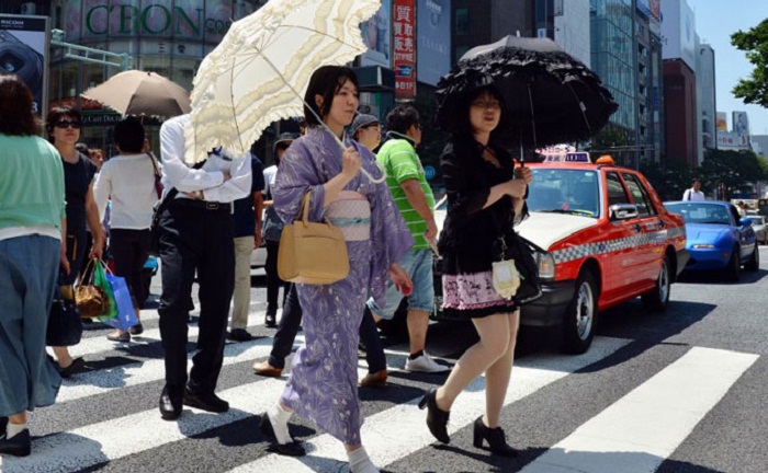 Over 180 hospitalized with heat stroke in Japan, one person dies 